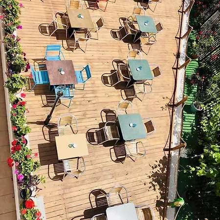 بيت ضيافة Timona Confort