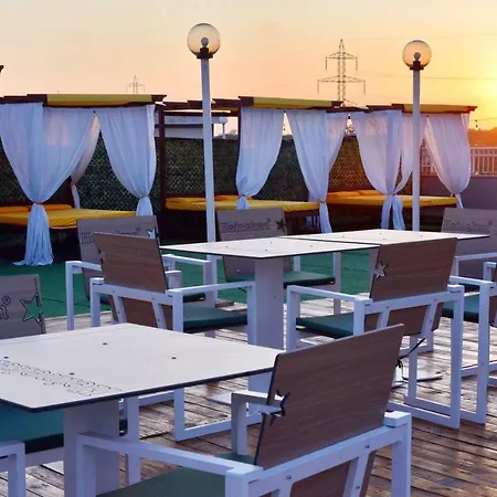 Timona Confort بيت ضيافة 3*