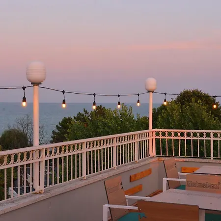 Timona Confort بيت ضيافة إيفوري نورد