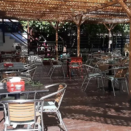 게스트하우스 Timona Confort 3*